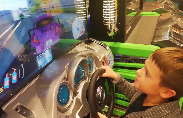Игровые автоматы пользуются спросом не только среди детей, но и среди взрослых