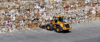 Перерабатывая мусор, можно получить ценные ресурсы, которые сегодня в дефиците
